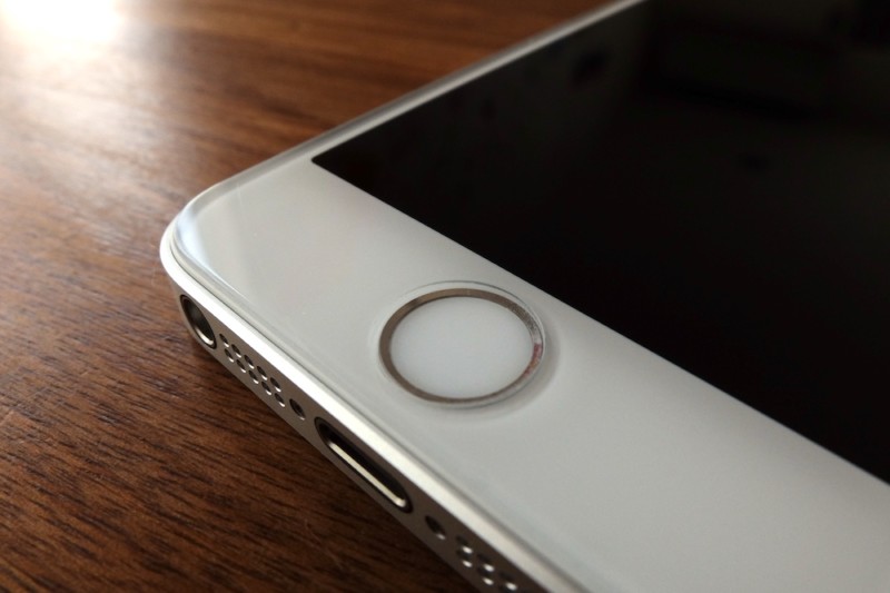 ANKER（アンカー）GlassGuard fo r iPhone5/5s/SE｜ホームボタン周り