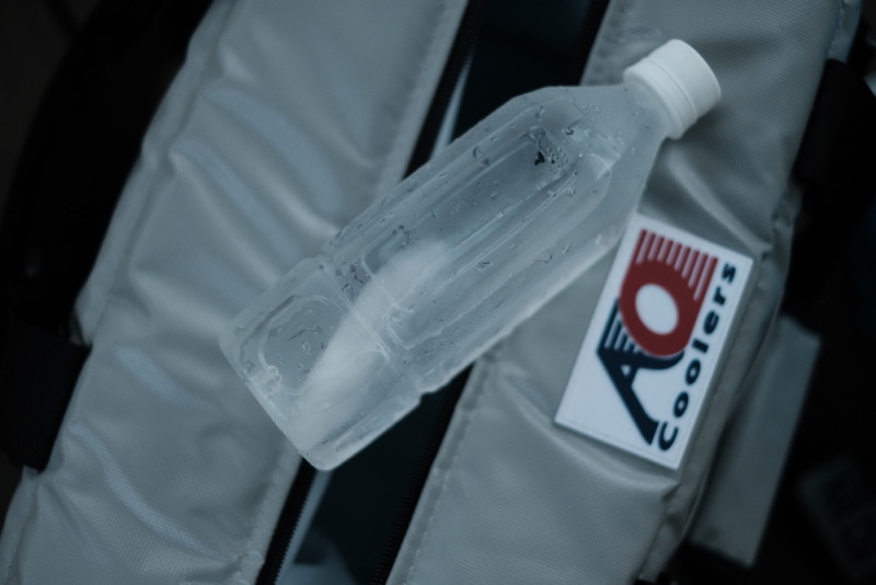 AOクーラーズとペットボトル氷